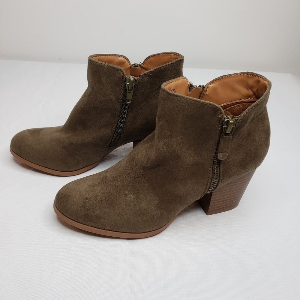 Style and Co. Masrinna Double Zip Booties - Picture 3 of 8